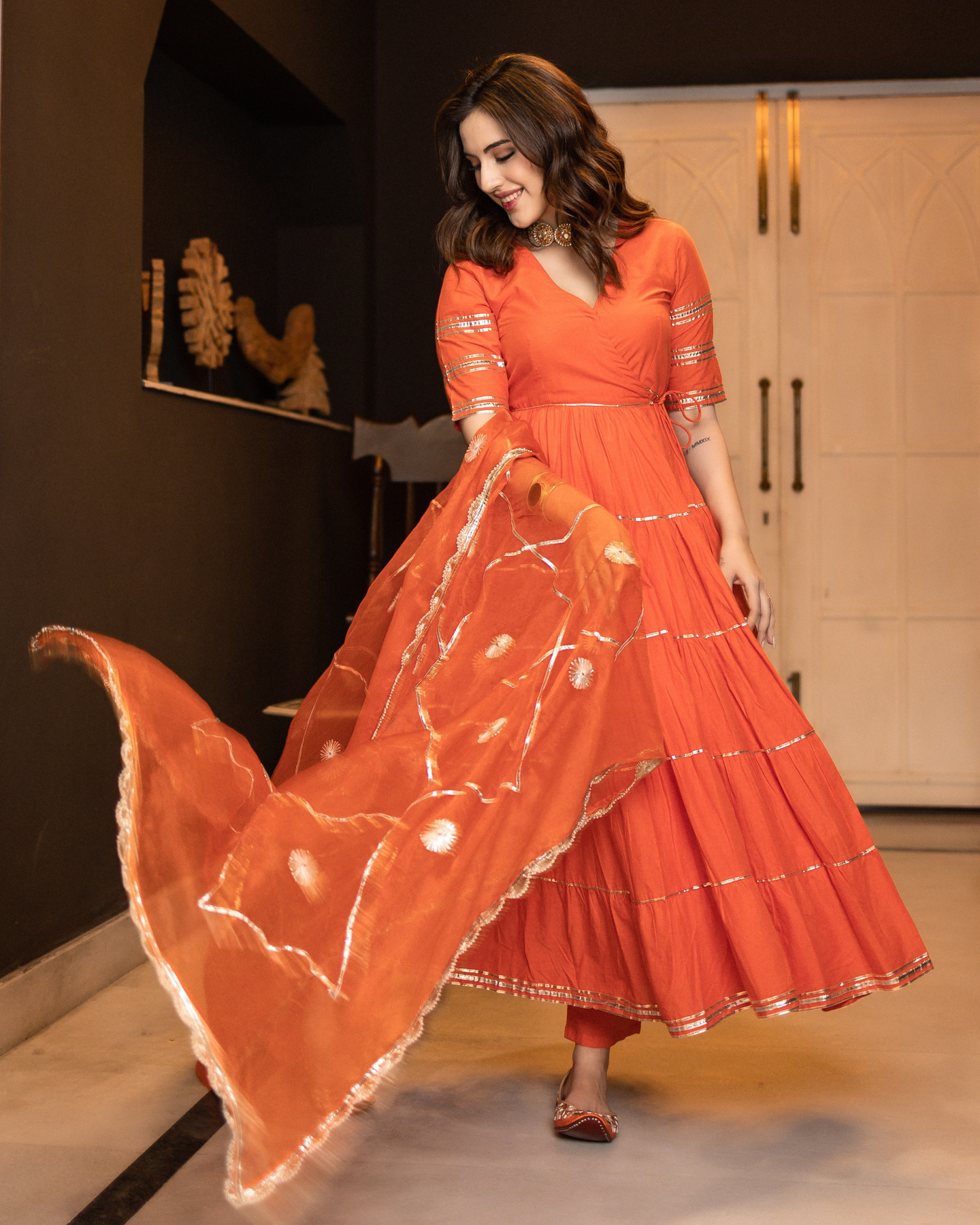 Sparkling Gotapatti Suit Set