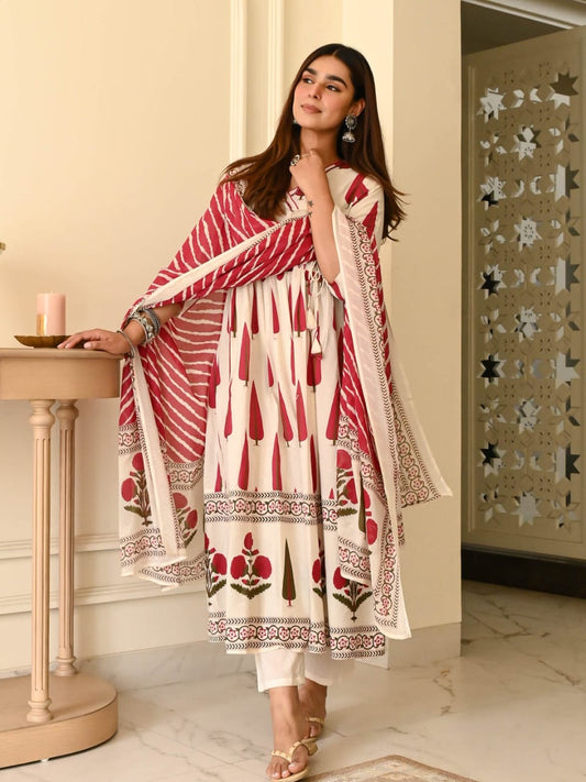 Women flowers print kurta pant dupatta set