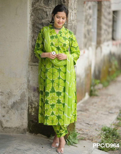 Women Cotton Green Gulnaar Kurta Pant and Dupatta set