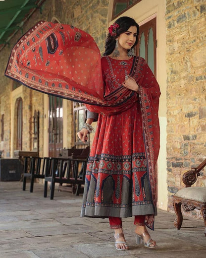 Women Anarkali Full gher Cotton Red Dupatta set